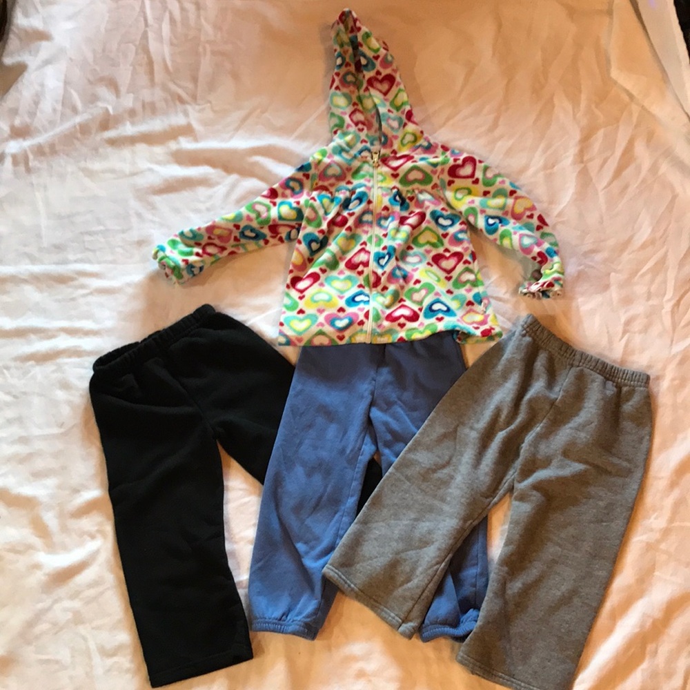 Lot of 3T girls clothes
